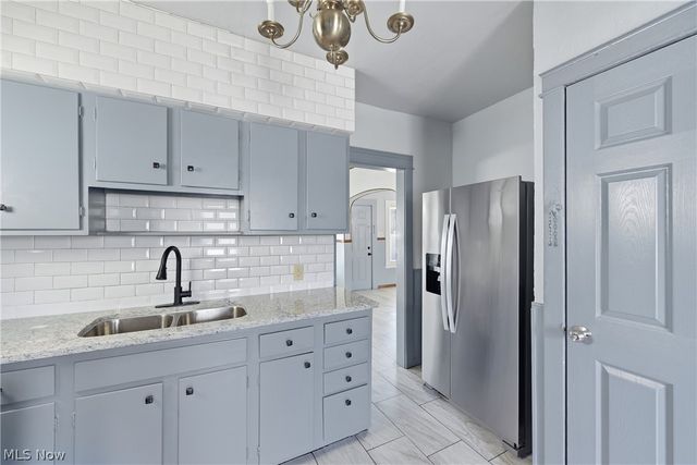 3437 W 95th Street, Cleveland, OH 44102