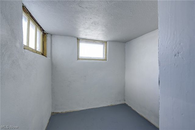 3437 W 95th Street, Cleveland, OH 44102