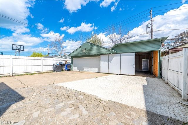 3437 W 95th Street, Cleveland, OH 44102