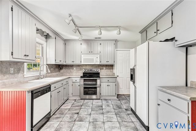 10157 Peridot Ct, Mechanicsville, VA 23116