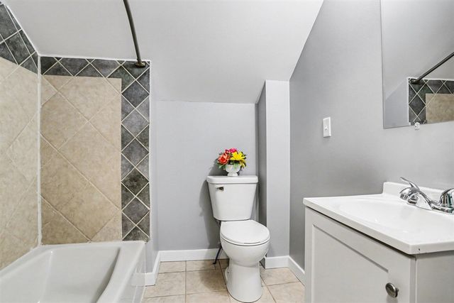 1204 March Street, Kalamazoo, MI 49001