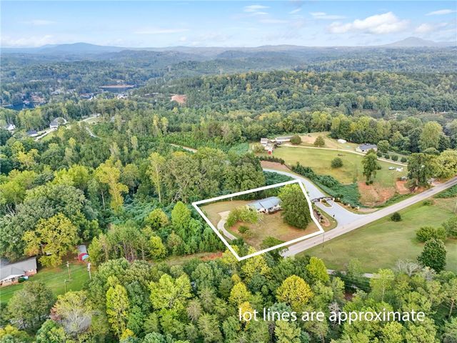 578 Gap Hill Road, Six Mile, SC 29682