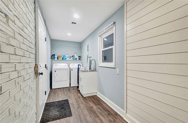 578 Gap Hill Road, Six Mile, SC 29682