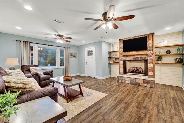 578 Gap Hill Road, Six Mile, SC 29682