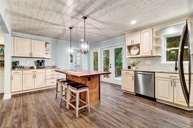 578 Gap Hill Road, Six Mile, SC 29682
