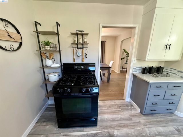 291 Lorraine Blvd, San Leandro, CA 94577