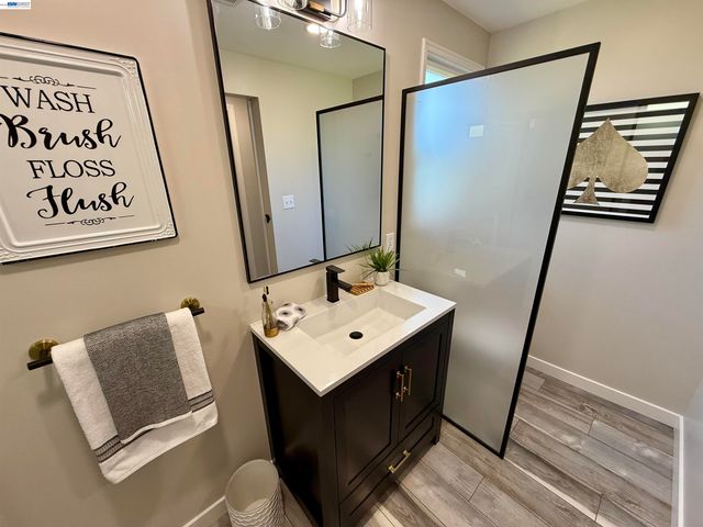 291 Lorraine Blvd, San Leandro, CA 94577