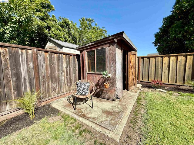 291 Lorraine Blvd, San Leandro, CA 94577
