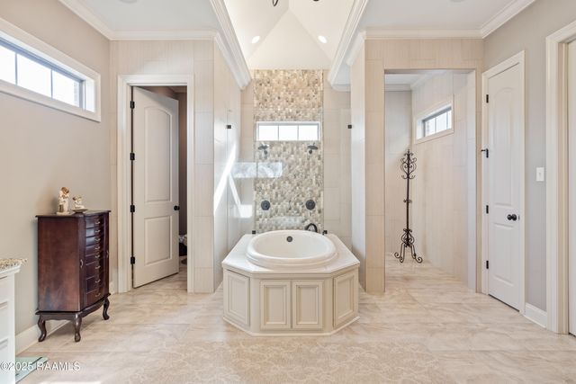 203 Rue De Chambery, Broussard, LA 70518