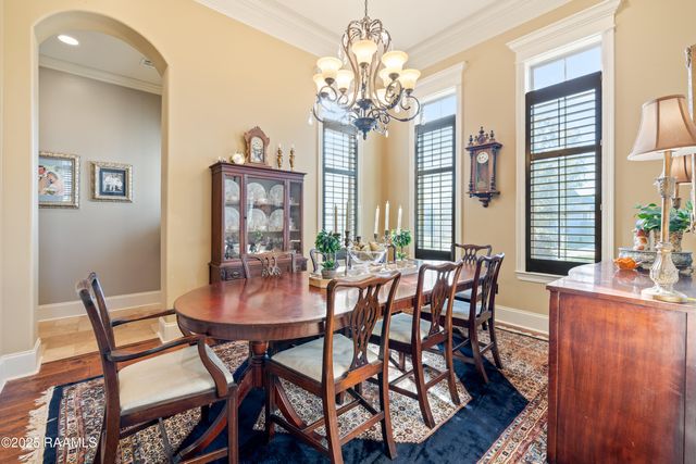 203 Rue De Chambery, Broussard, LA 70518