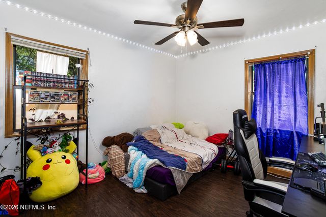 5242 HELM Avenue, Jacksonville, FL 32244