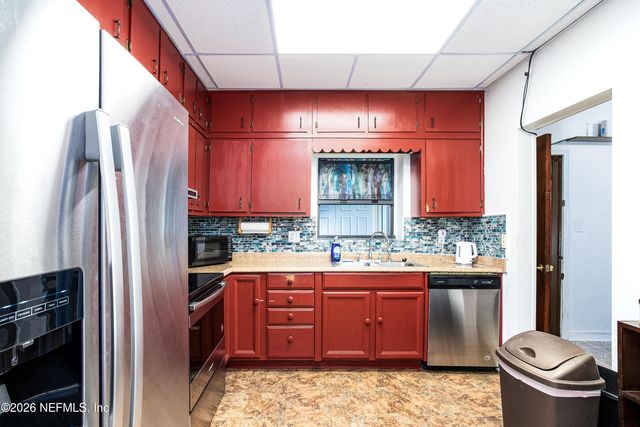 5242 HELM Avenue, Jacksonville, FL 32244