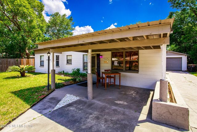 5242 HELM Avenue, Jacksonville, FL 32244