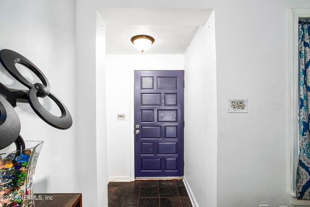 5242 HELM Avenue, Jacksonville, FL 32244