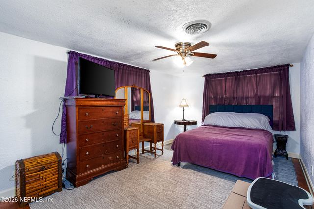 5242 HELM Avenue, Jacksonville, FL 32244