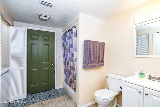 5242 HELM Avenue, Jacksonville, FL 32244