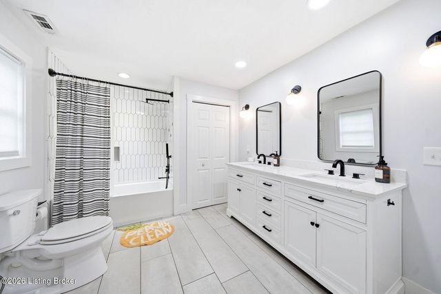 8809 Old Bates Rd, Louisville, KY 40228