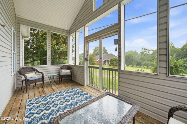 8809 Old Bates Rd, Louisville, KY 40228