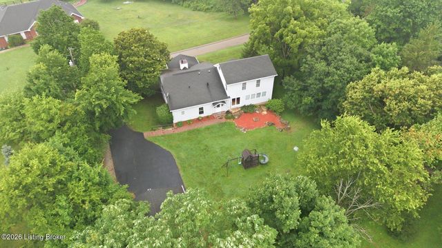 8809 Old Bates Rd, Louisville, KY 40228