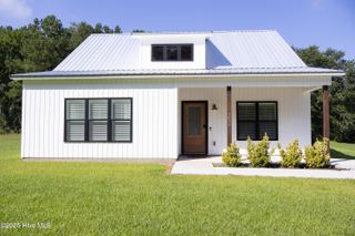 1679 Nc 111, Pink Hill, NC 28572