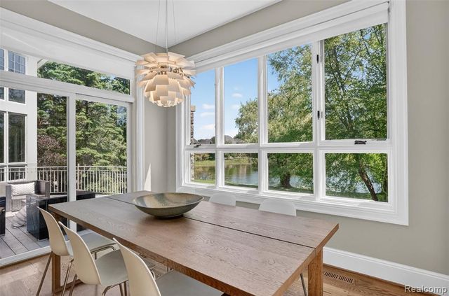 2951 Turtle Pond Court, Bloomfield Hills, MI 48302