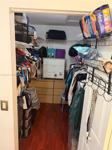 15202 SW 46th Ln C-75, Miami, FL 33185