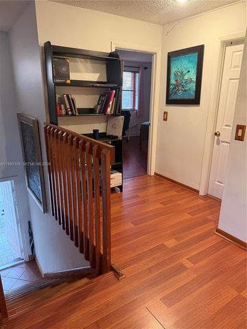 15202 SW 46th Ln C-75, Miami, FL 33185