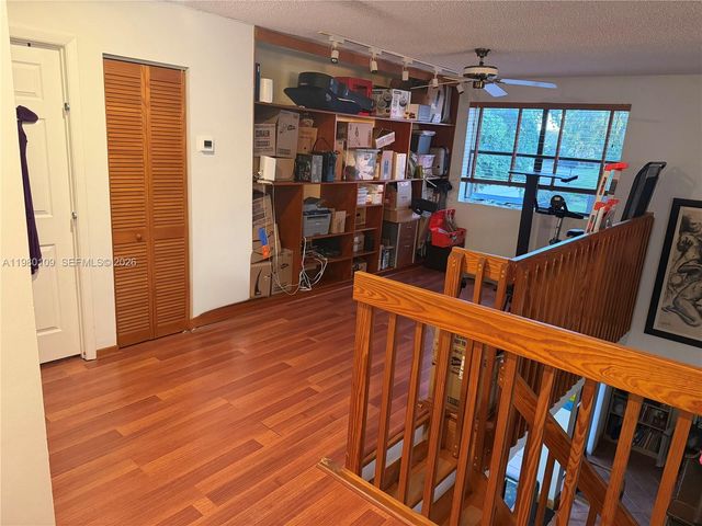 15202 SW 46th Ln C-75, Miami, FL 33185