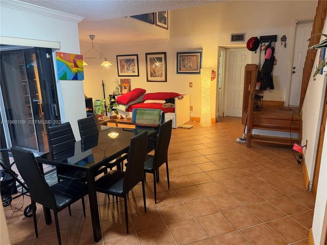 15202 SW 46th Ln C-75, Miami, FL 33185