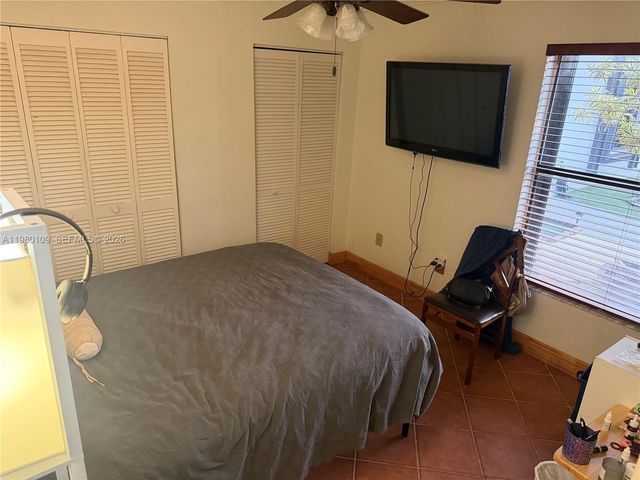 15202 SW 46th Ln C-75, Miami, FL 33185