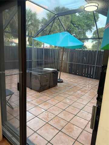 15202 SW 46th Ln C-75, Miami, FL 33185