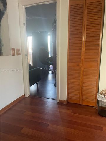 15202 SW 46th Ln C-75, Miami, FL 33185