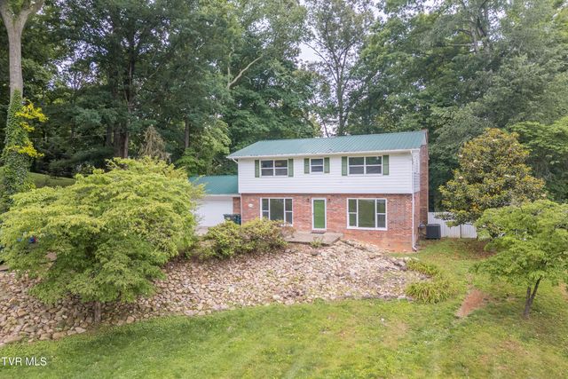 1404 Brentwood Drive, Greeneville, TN 37743