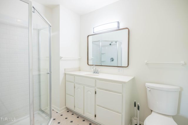 1404 Brentwood Drive, Greeneville, TN 37743