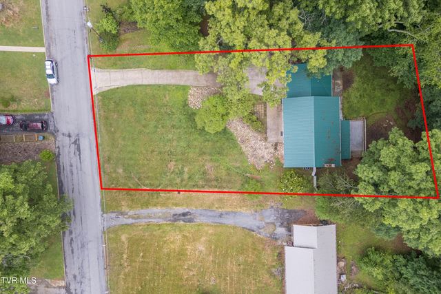 1404 Brentwood Drive, Greeneville, TN 37743