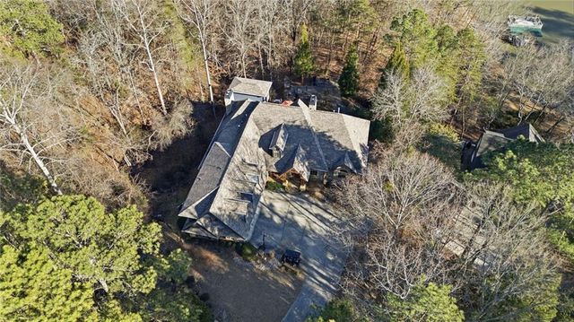 6427 Point Twenty Two, Gainesville, GA 30506