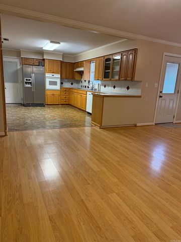 1001 W Johnson Street, Nashville, AR 71852