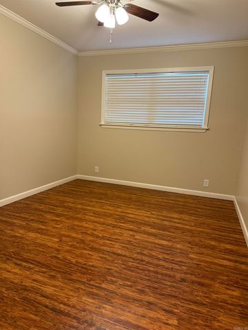 1001 W Johnson Street, Nashville, AR 71852