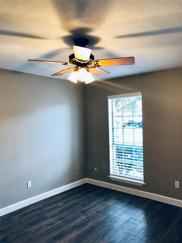 217 Church Street 101, Galveston, TX 77550