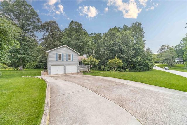 110 Whisper Way, Dacula, GA 30019