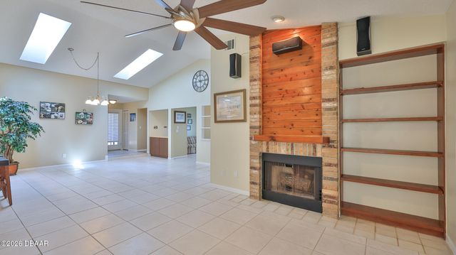 1924 Whisperwood Way, Port Orange, FL 32128