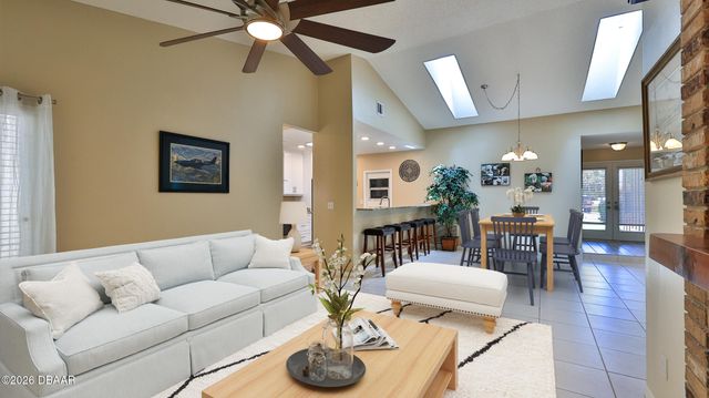 1924 Whisperwood Way, Port Orange, FL 32128