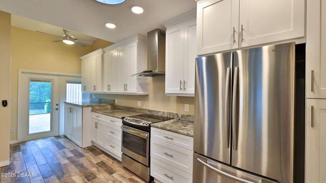 1924 Whisperwood Way, Port Orange, FL 32128