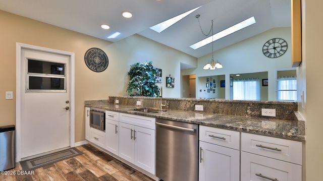 1924 Whisperwood Way, Port Orange, FL 32128