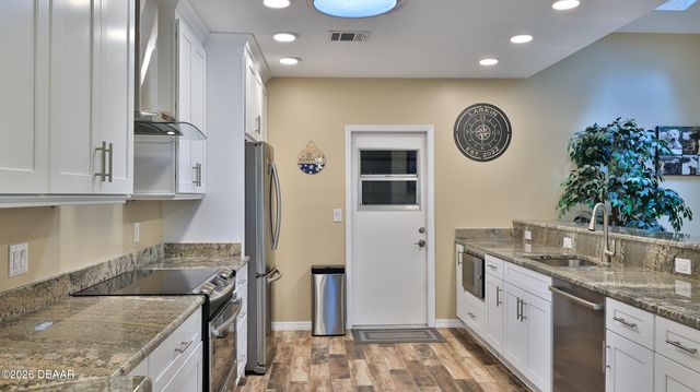 1924 Whisperwood Way, Port Orange, FL 32128