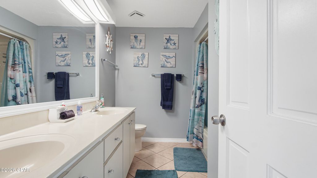 Image 11 of property listing at 8730 Thomas Drive 1302A, Panama City Beach, FL 32408