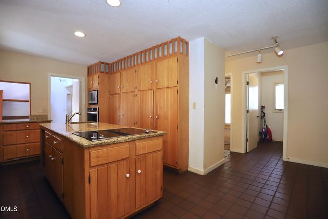 4611 E Perquimans E Road, Greensboro, NC 27407