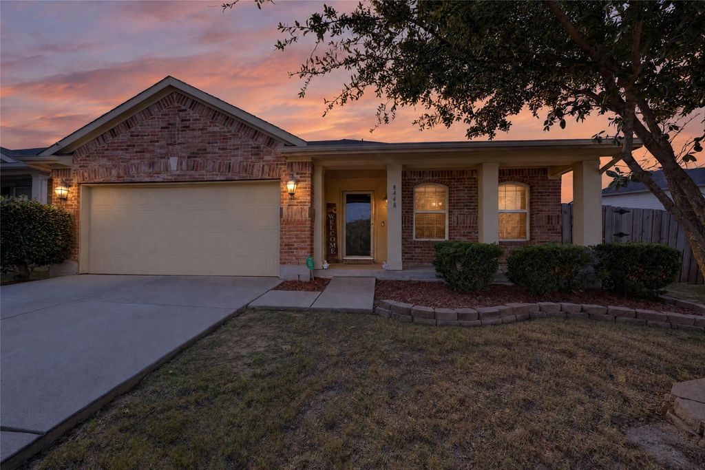 8448 Little Fawn Lane, Dallas, TX 75249 — exterior