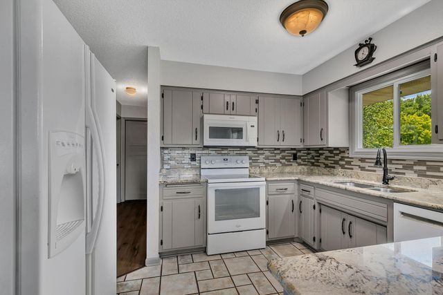 1340 Wildwood Road, Saint Cloud, MN 56303