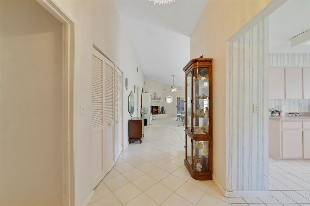 Image 6 of property listing at 15 SOCO TRAIL, Ormond Beach, FL 32174